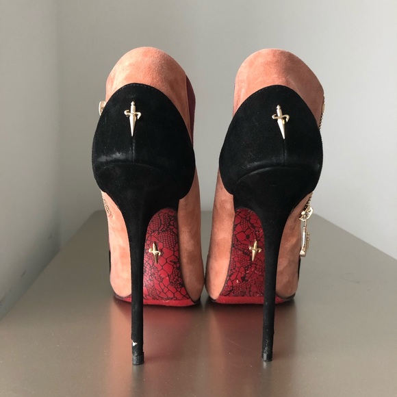 Cesare Paciotti suede booties- size 10 - Picture 6 of 13